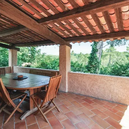 Beautiful In St, Paul En Foret Holiday home *